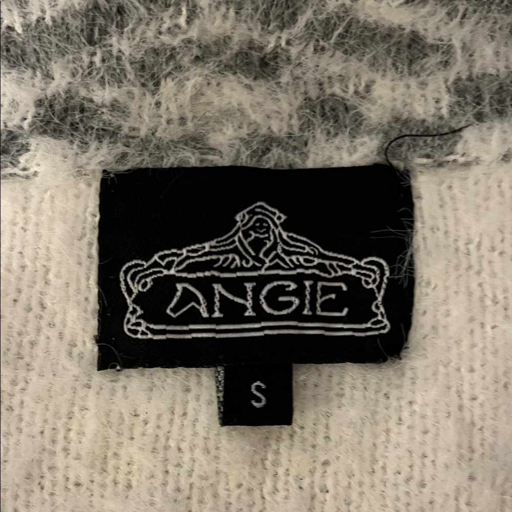 Angie women’s Cozy White and Brown Patterned Cardigan, size S - Picture 3 of 3